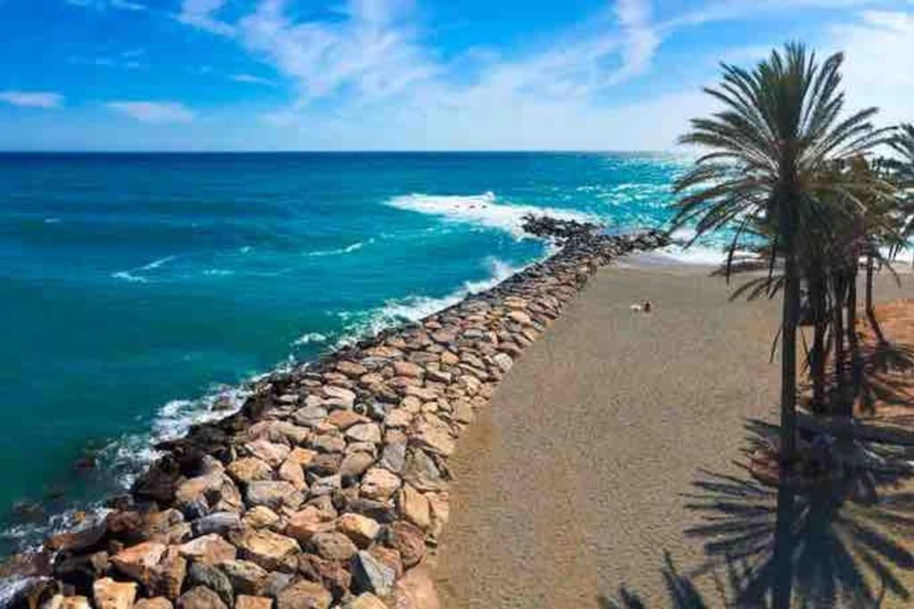 Ferienwohnung Torrenueva Con Vistas A La Playa Exterior foto